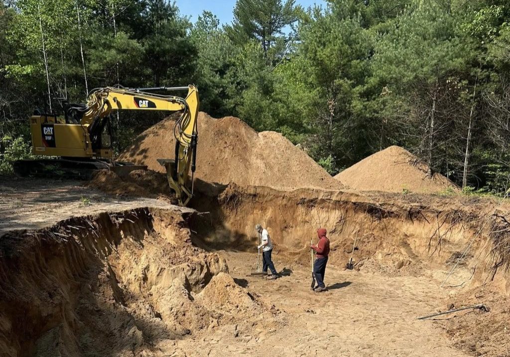 wirth-builders-excavating-100-crop